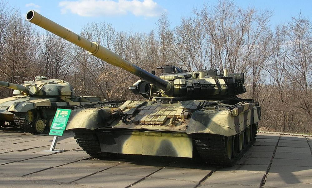 Основной танк т-80