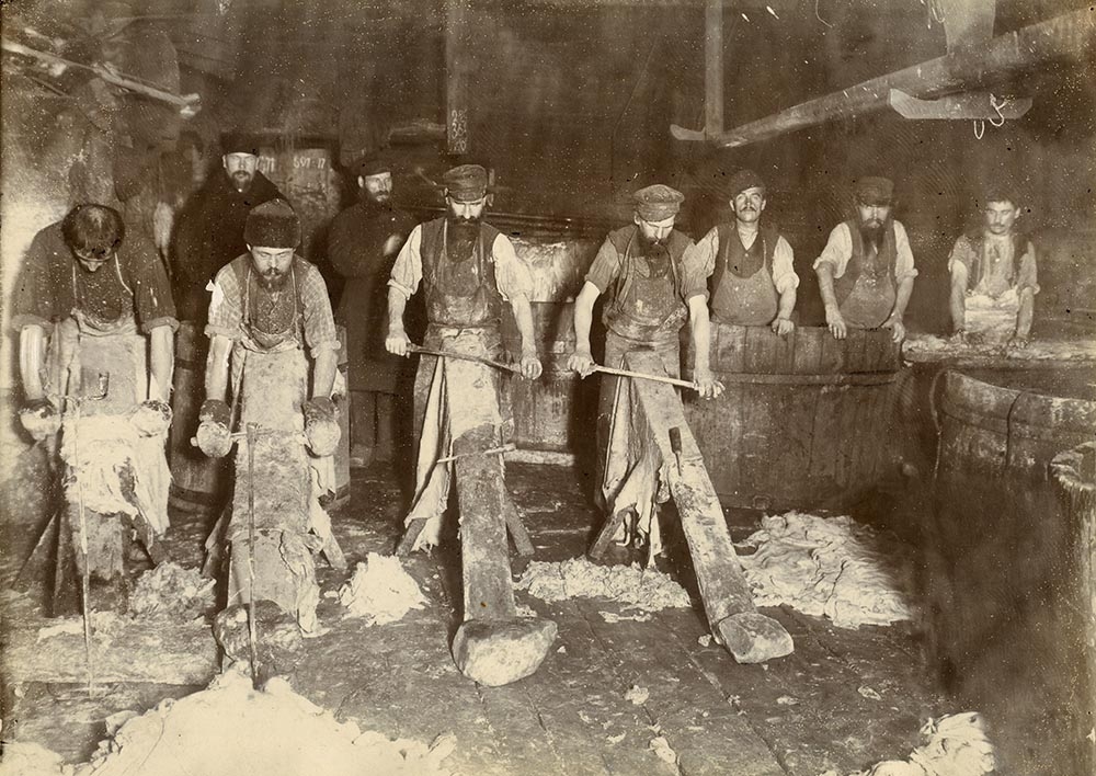 Кожевенный промысел в Саратовской губернии