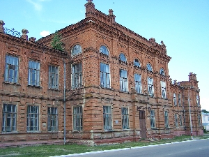 Здание бывшей Алексеевской женской гимназии