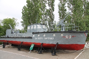Буксирно-десантный катер